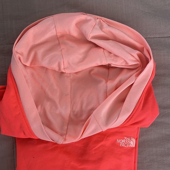 North Face Flashdry Sweatshirt - Picture 6 of 7